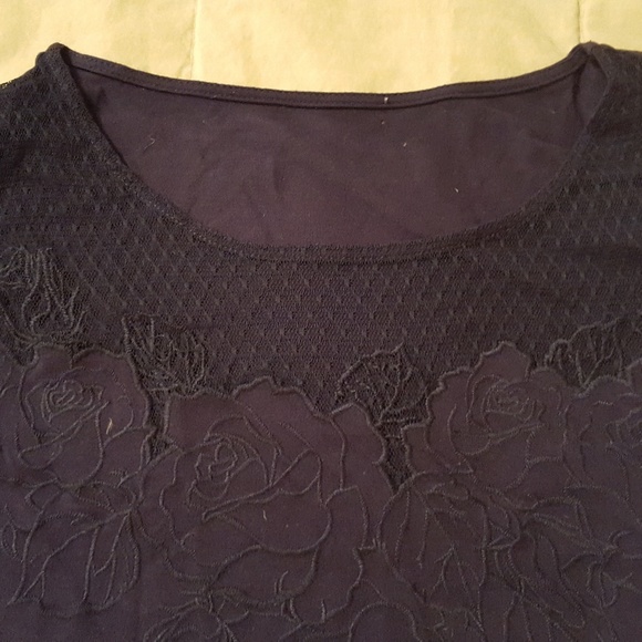 Top - Picture 4 of 4